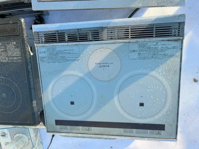 鹿児島市松元で6ドア冷蔵庫とビルトインIHコンロを無料回収しました｜一軒家の作業実績