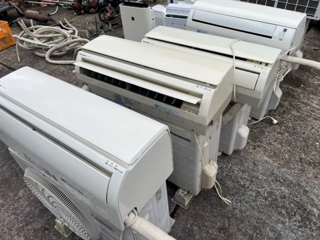 鹿児島市星ヶ峯でエアコン4台と自動車用バッテリー4台を無料回収しました｜一軒家の引っ越しに伴うまとめて片付け事例