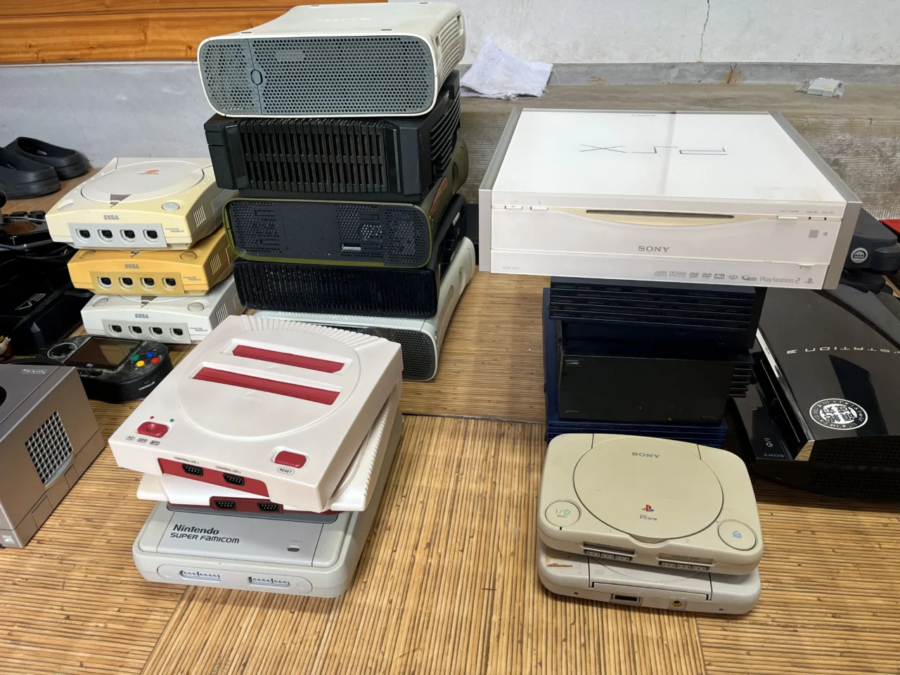 鹿児島市広木でゲーム機・スマホを無料回収しました｜押し入れ整理のおすすめ事例