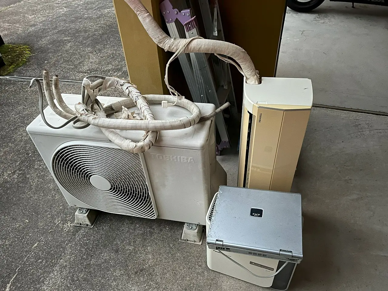 【日置市伊集院町】県営住宅2階のエアコン1台を無料回収｜ノートパソコン・加湿器もまとめて処分