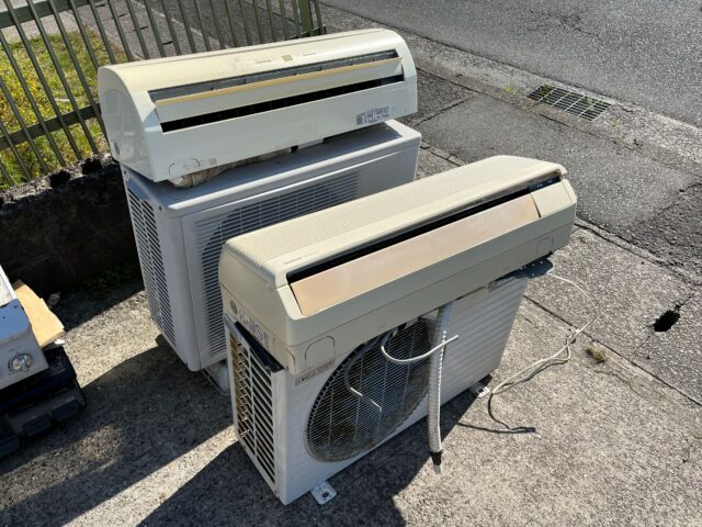 日置市日吉町で実家売却に伴うエアコン2台を無料回収しました｜平屋一軒家の作業実績