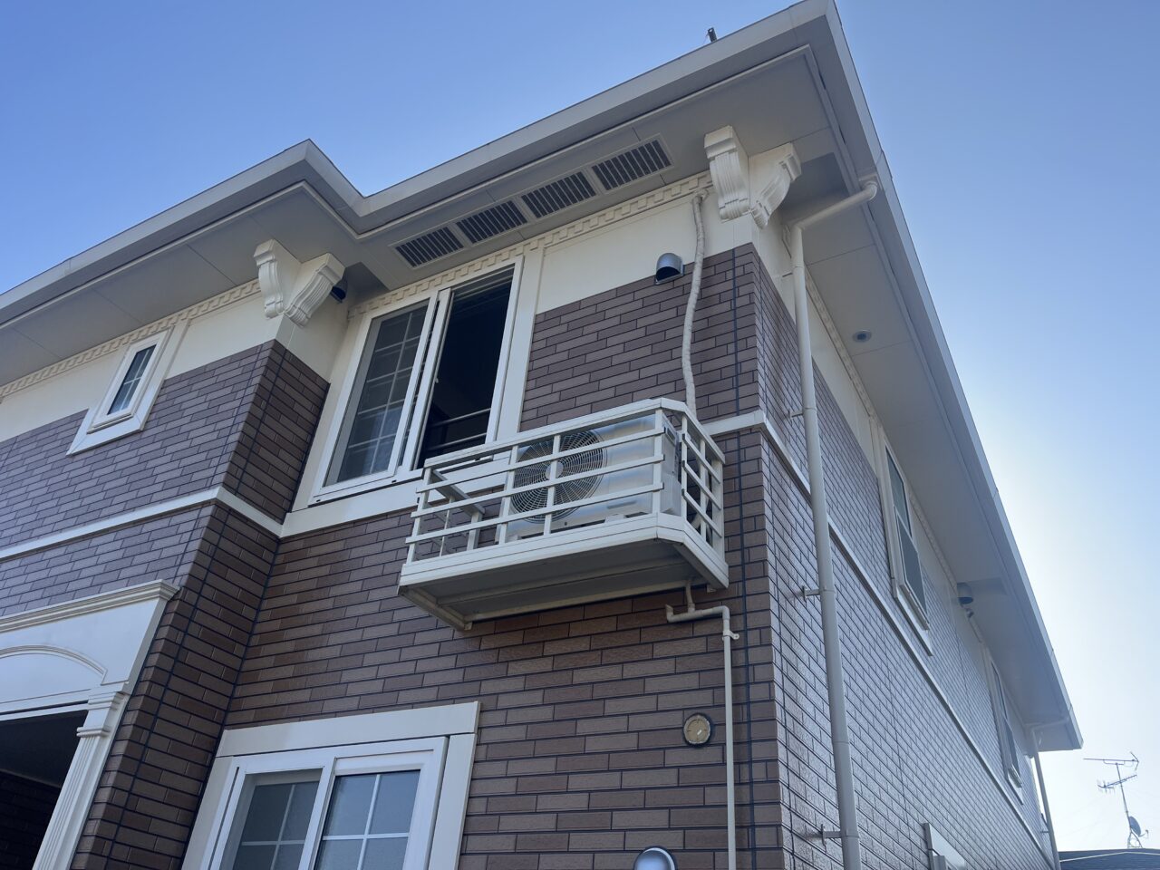 【作業実績】鹿児島市中山町でエアコン1台を無料回収（2階／室外機壁付の高所作業）（2026年1月）